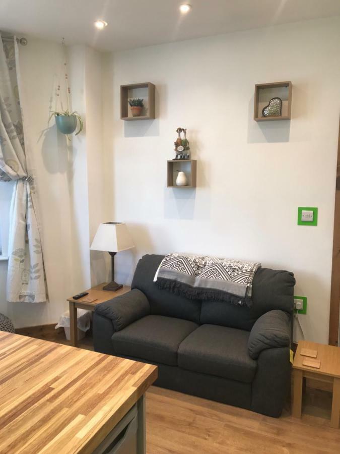 Nant Apartment - Ground Floor Menai Bridge Extérieur photo