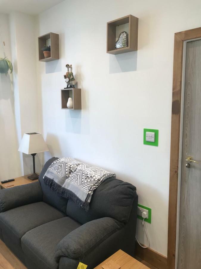 Nant Apartment - Ground Floor Menai Bridge Extérieur photo